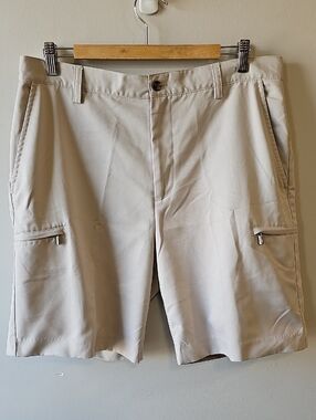 Izod 34" Beige Cargo Shorts with Zip Pockets